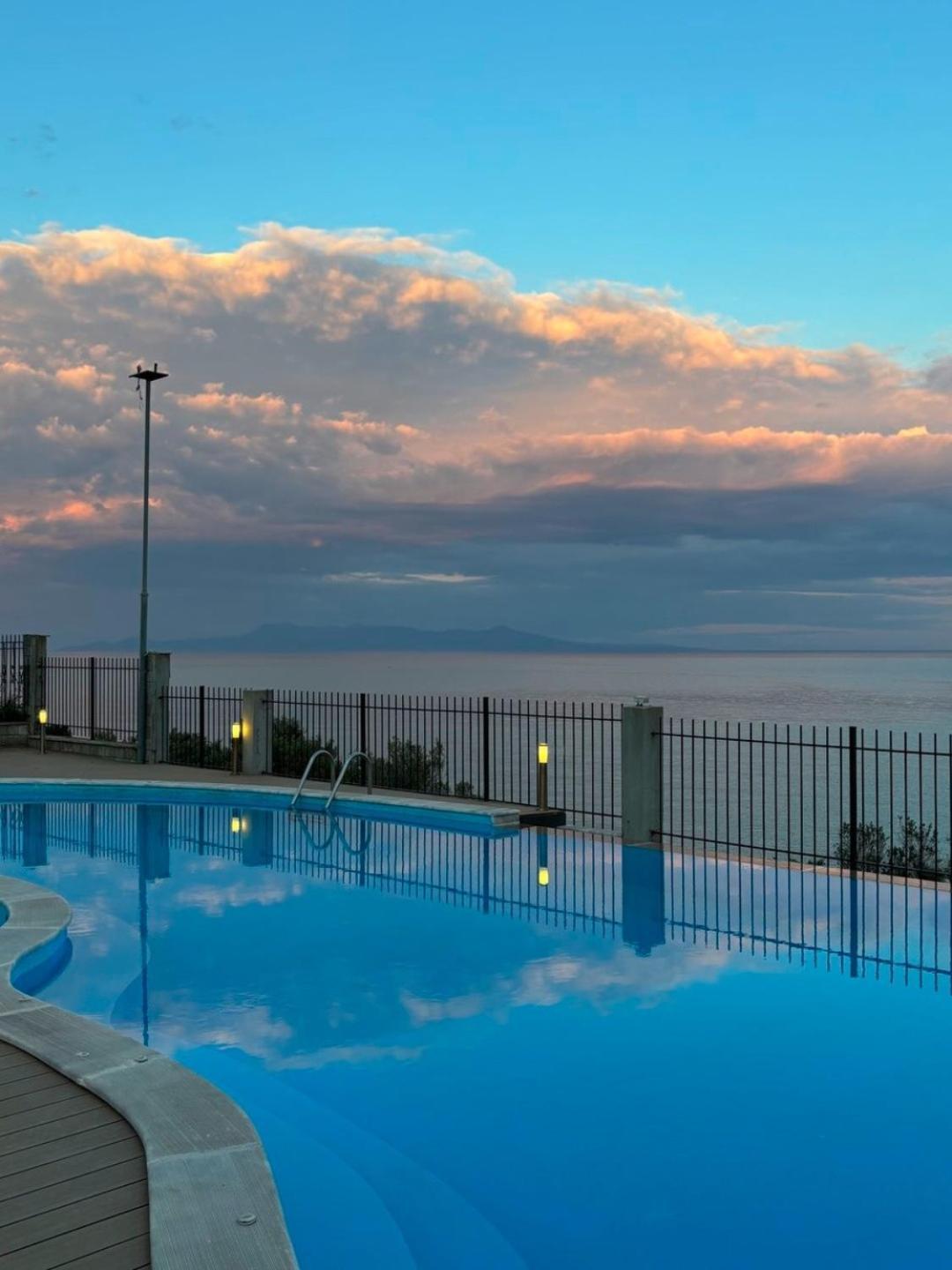 Secret Paradise Villas Loutra Elevtheron Exterior foto