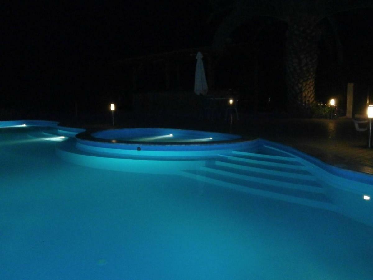 Secret Paradise Villas Loutra Elevtheron Exterior foto