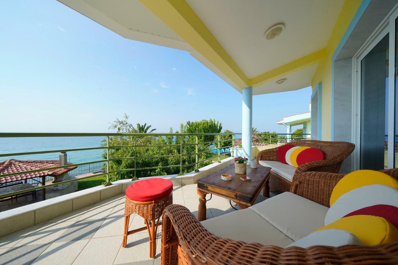Secret Paradise Villas Loutra Elevtheron Exterior foto